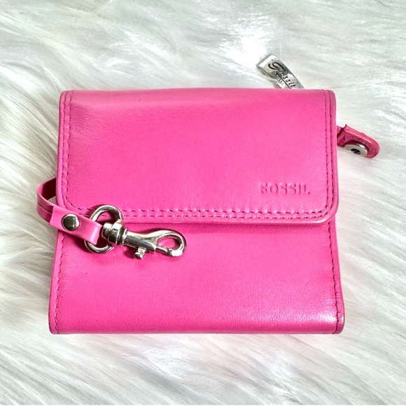 FOSSIL Genuine Leather Mini Bifold Snap Wallet in Fuchsia With Silver Accents - Picture 7 of 8